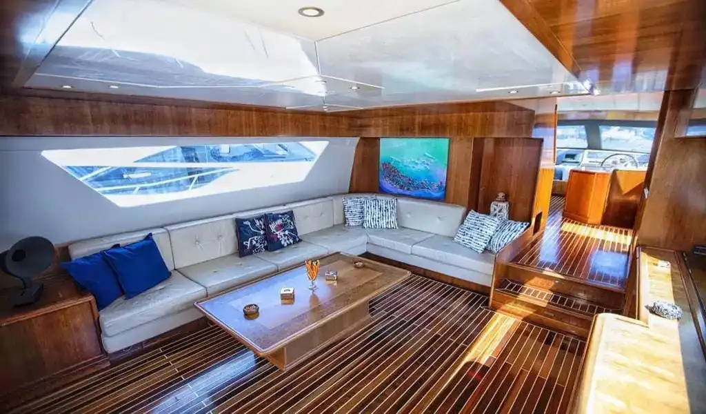 YACHT ORION ISTANBUL